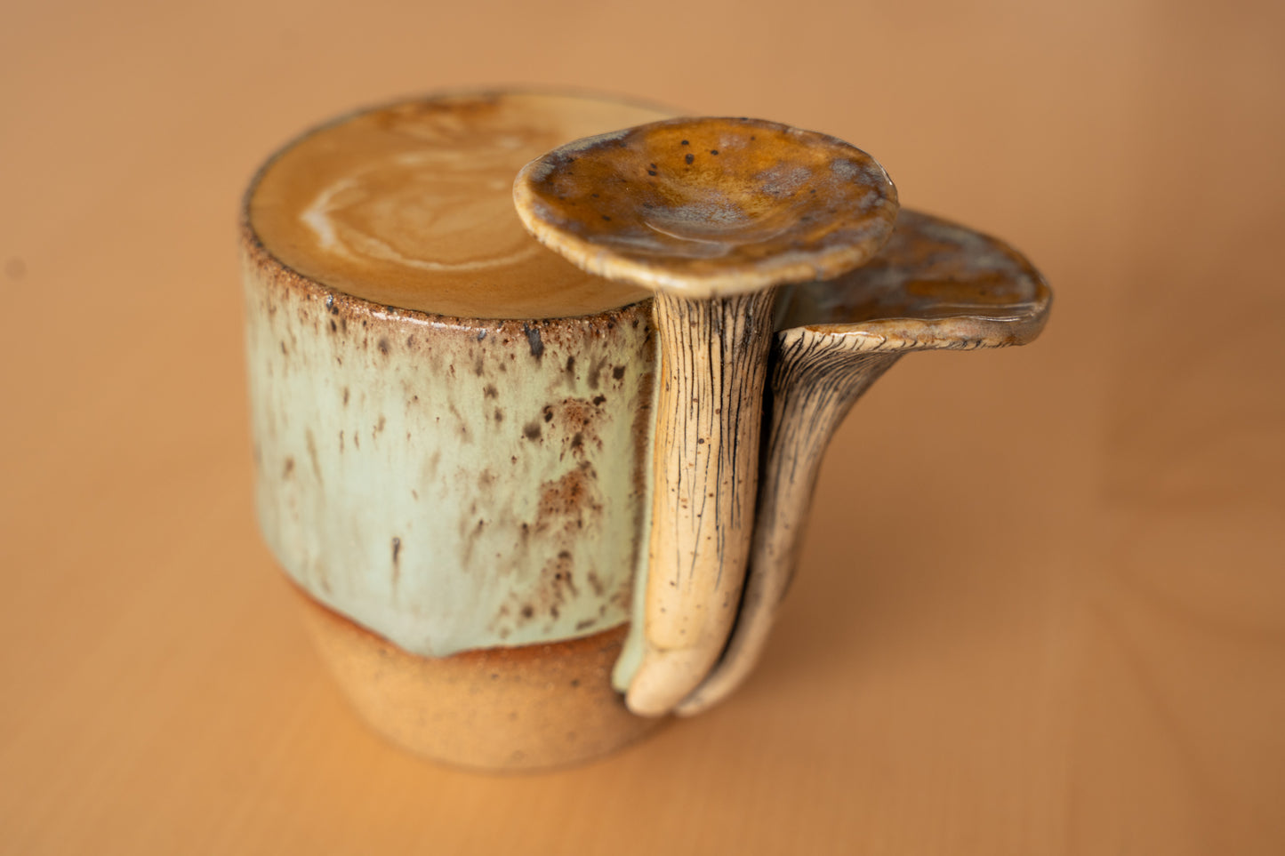 Mushroom cups 10oz