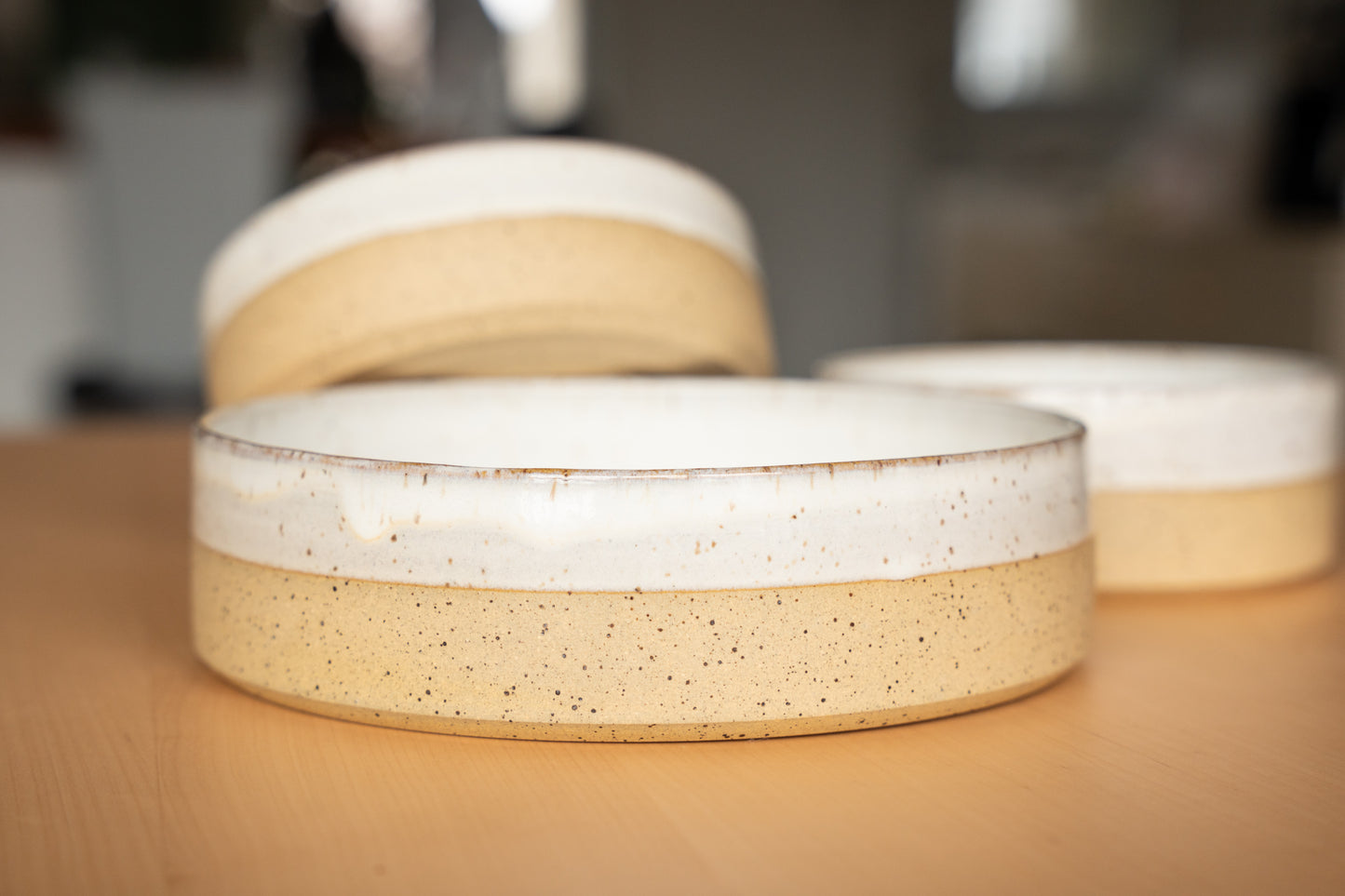 Ivory ceramic bowl for animals